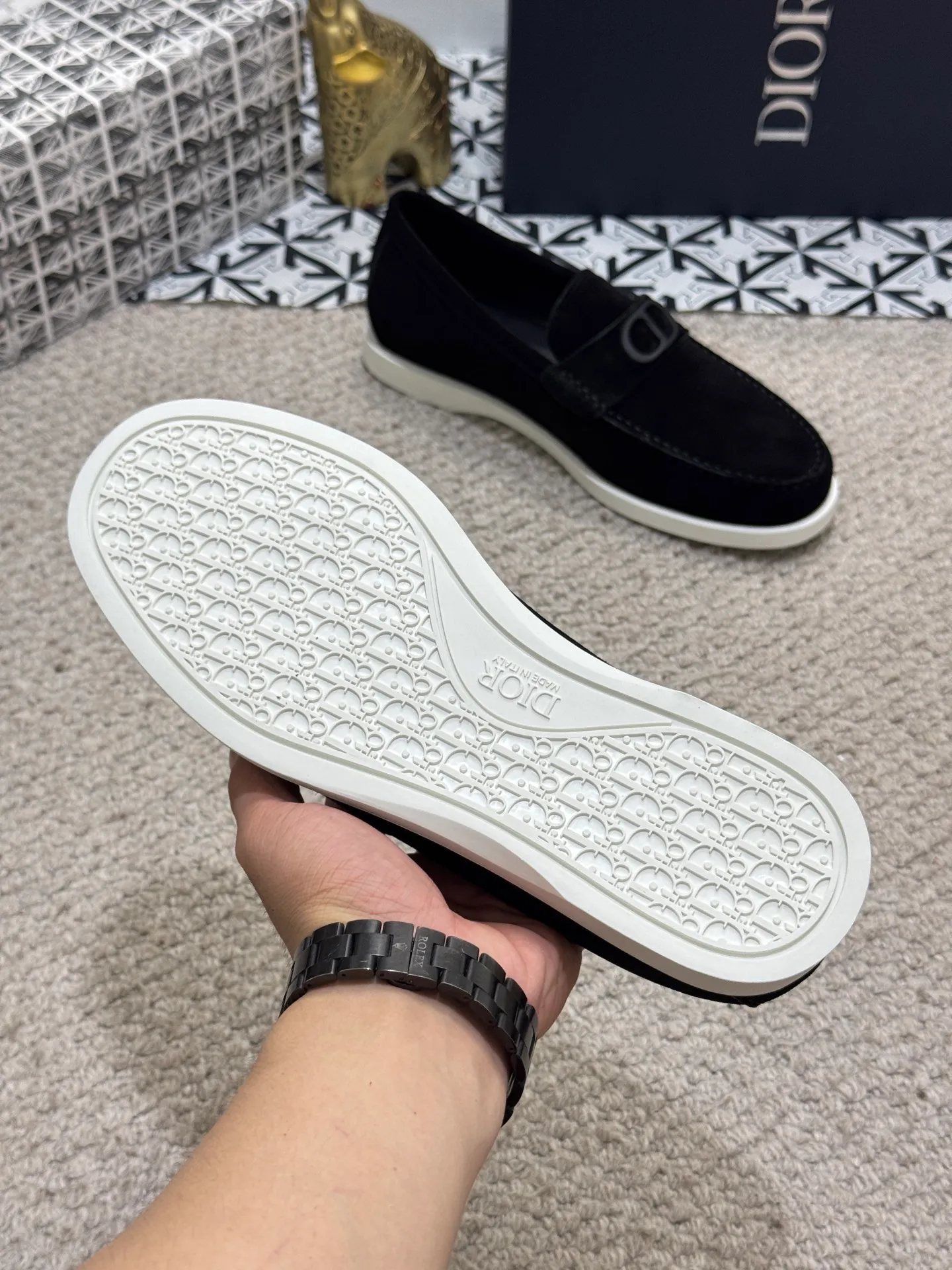 Men's men's shoes 💰480 [New style] 🍺🍺Dior men's casual shoes - a high version of the original one-to-one replica. It is a casual dress shoe. Crafted from luxuriously soft navy suede❤️‍🔥Cow leather lining💘Oblique printed panels on the upper. The lightweight white rubber sole adds sophistication, with an Oblique pattern engraved on the outsole and branding on the back. Size: 38-44 (45, 46 customized